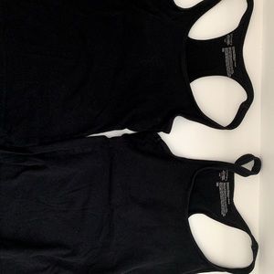Black workout tanks